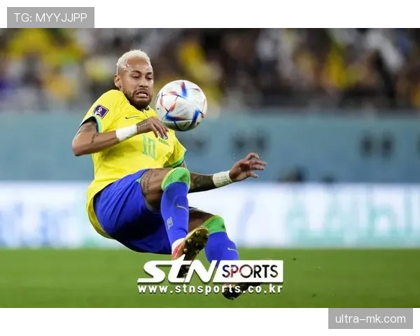 内马尔与贝利：巴西足球双星跨时代较量引热议