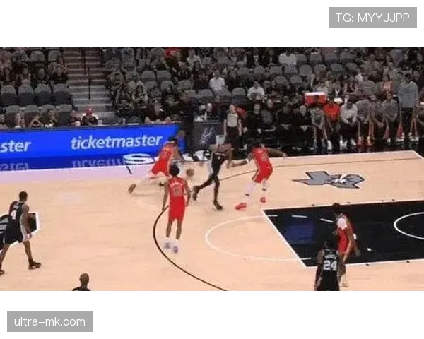 卡斯尔挡拆助攻提升队友命中率显著超过上赛季